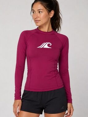 Tesla Wave Logo Performance Rash Guard Athletic Top XS Berry Long Sleeve | Surf